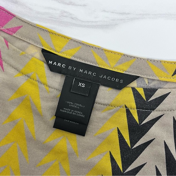 Marc by Marc Jacobs Chevron Stripe Ruffle Dress Colorful Sleeveless Size XS - Picture 6 of 10